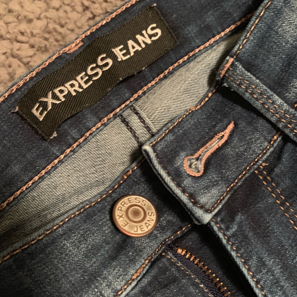 Express Jeans - Picture 2 of 4